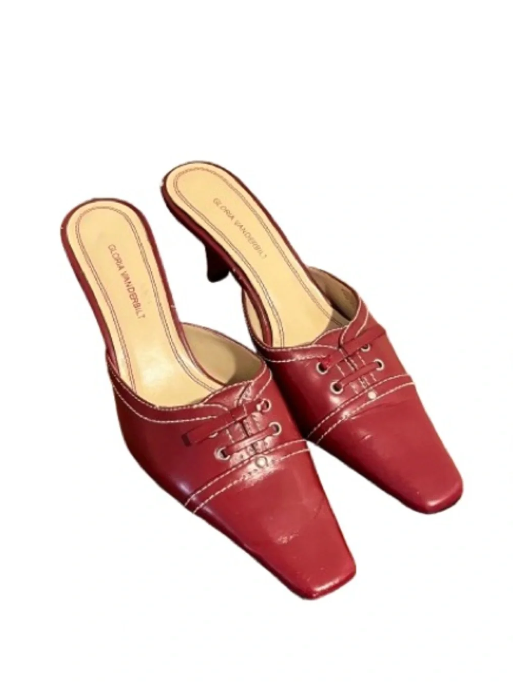 Vintage Gloria Vanderbilt Red Slip On Kitten Heels. Size: 6